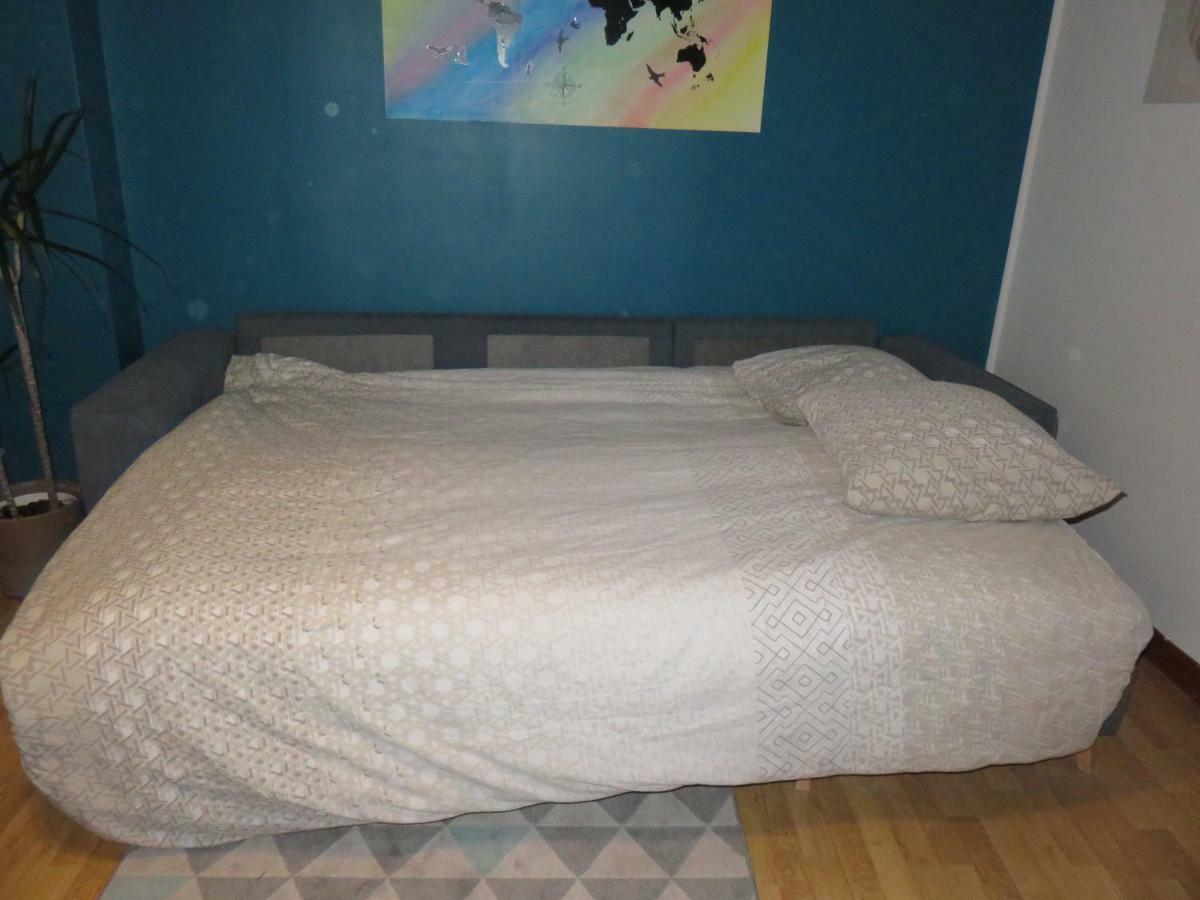Grand Appartement Chaleureux Thouars Exteriör bild