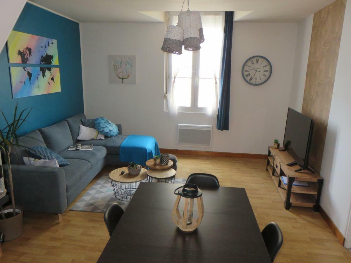Grand Appartement Chaleureux Thouars Exteriör bild